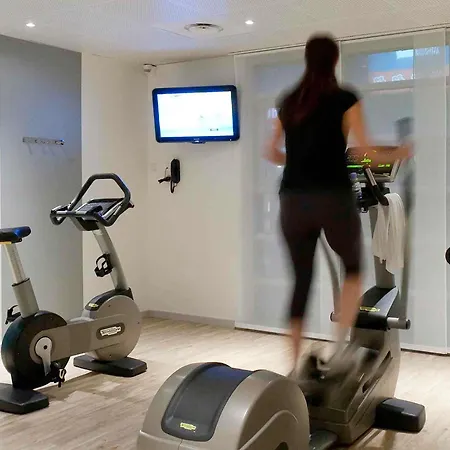 Novotel Suites Paris Montreuil Vincennes-3